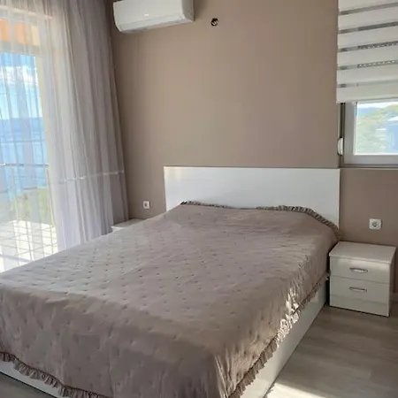 Вила * Asproválta